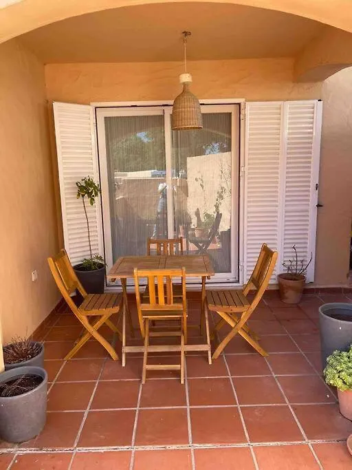 טריפה Beach Front House In Los Lances 0*,