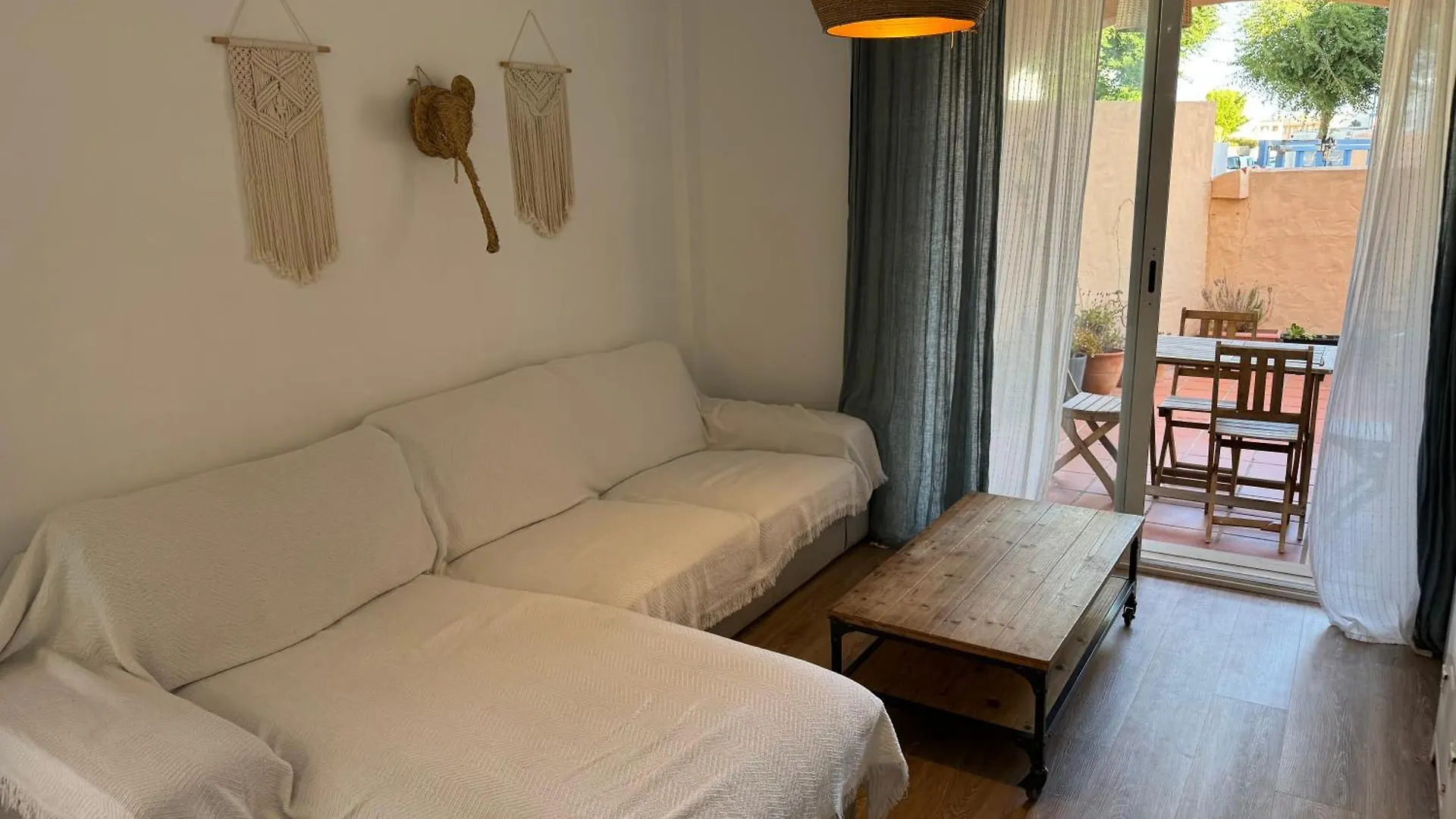Beach Front House In Los Lances Тарифа Испания