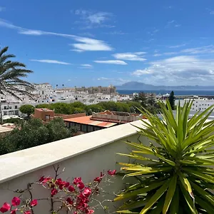 Sun Es Playa, Centro Y Vistas Al Estrecho Apartamento